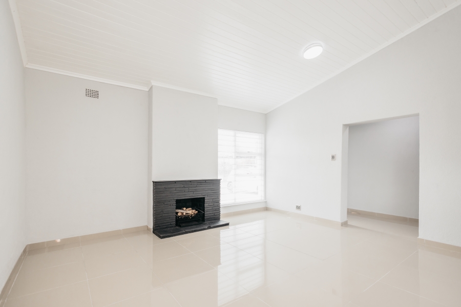 To Let 3 Bedroom Property for Rent in Windsor Park Western Cape